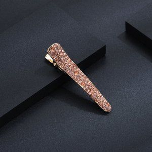 (BI) hair clip